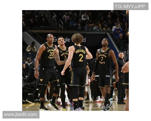 勇士总决赛首战力克热火：一场绝妙的开局胜利