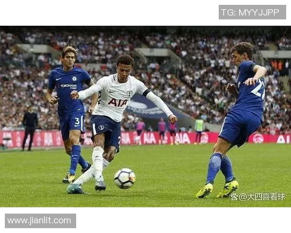 西汉姆联客场大胜，主帅呼吁球队保持连胜态势迎战热刺